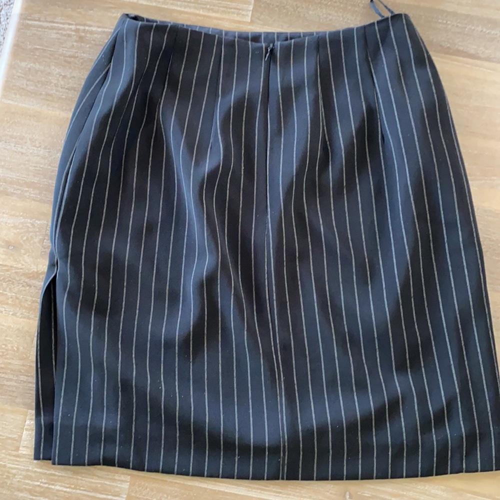 2 PC Suit - Picture 10 of 13